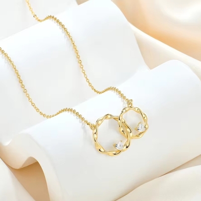 YASVITTI 14K Kuning Dilapis Emas Bulat Interlocking Hati Kubik Zirconia Pendant Kalung 925 Perhiasan Perak Sterling