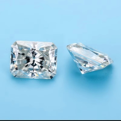 Putih Jelas Perhiasan Warna Moissanite Heart Arrow Radiant Ring Cut