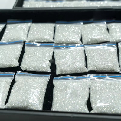 Ukuran kecil bulat Melee Moissanite 1.0 CT Per Paket dengan warna bermain efek optik