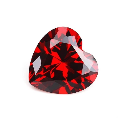 Warna CZ Moissanite Diamond Heart Cut 3x3mm 4x4mm Zirconia Kubik Sintetis