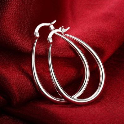 Lingkaran Halus Berlapis Platinum 14k Lingkaran Emas 30 × 21mm Untuk Wanita Wanita